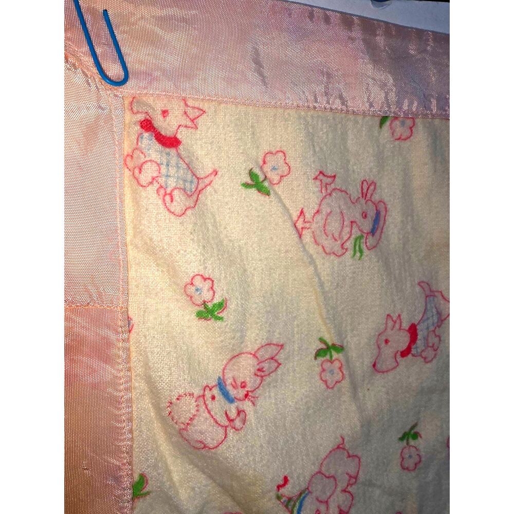 Vtg Baby Blanket Teddy Puppy Ducks Cats Elephants Satin Edge 21x29 Pastels Pink
